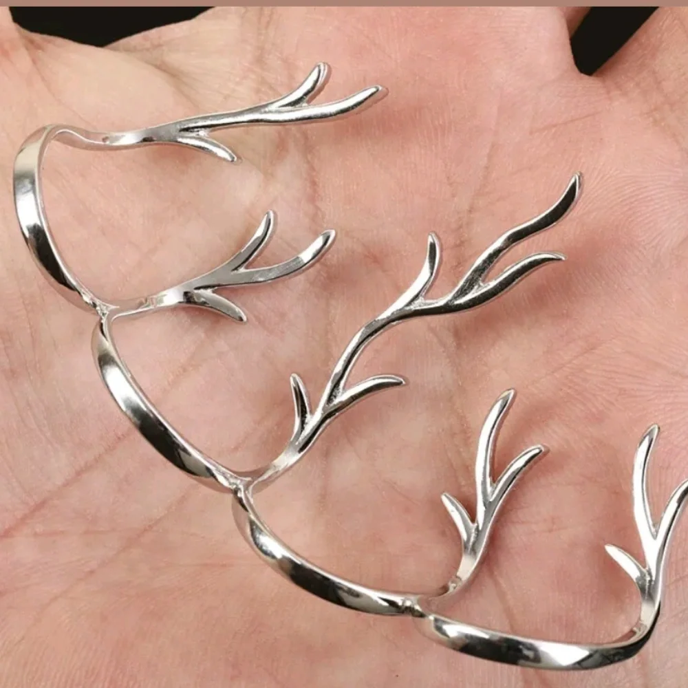 Sterling silver white saphire 4 ring hand cuff - Picture 3 of 12